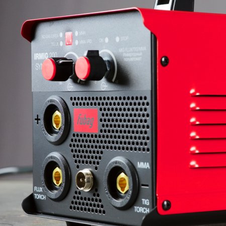 Полуавтомат сварочный FUBAG IRMIG 200 SYN FLUX в Санкт-Петербурге фото