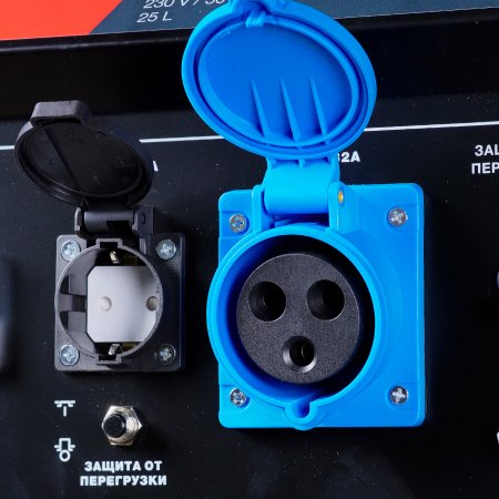 Бензиновый генератор с электростартером FUBAG PRG 5000 ES в Санкт-Петербурге фото